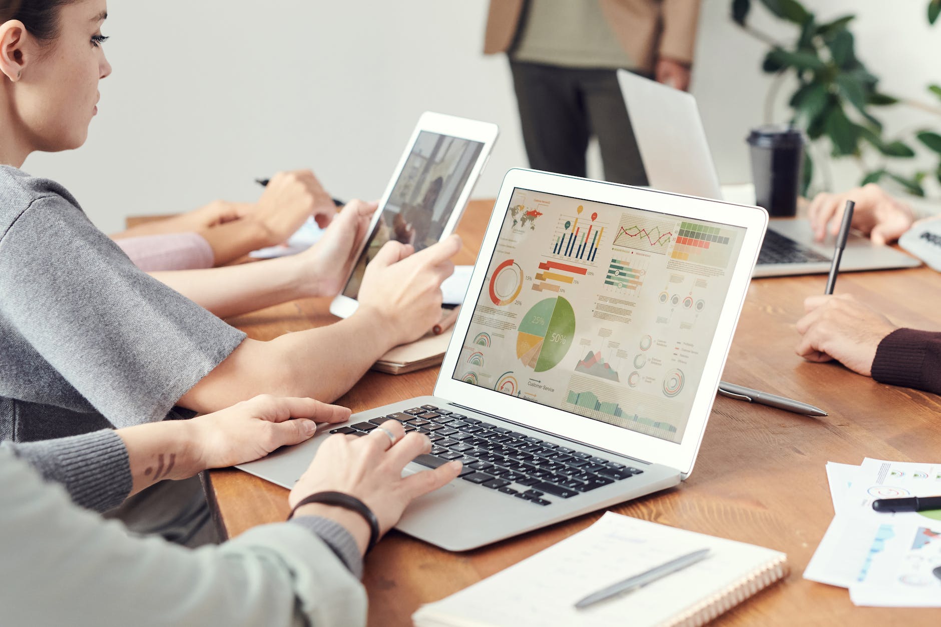 A No-Nonsense Roadmap to Become A Data Analyst in 2023