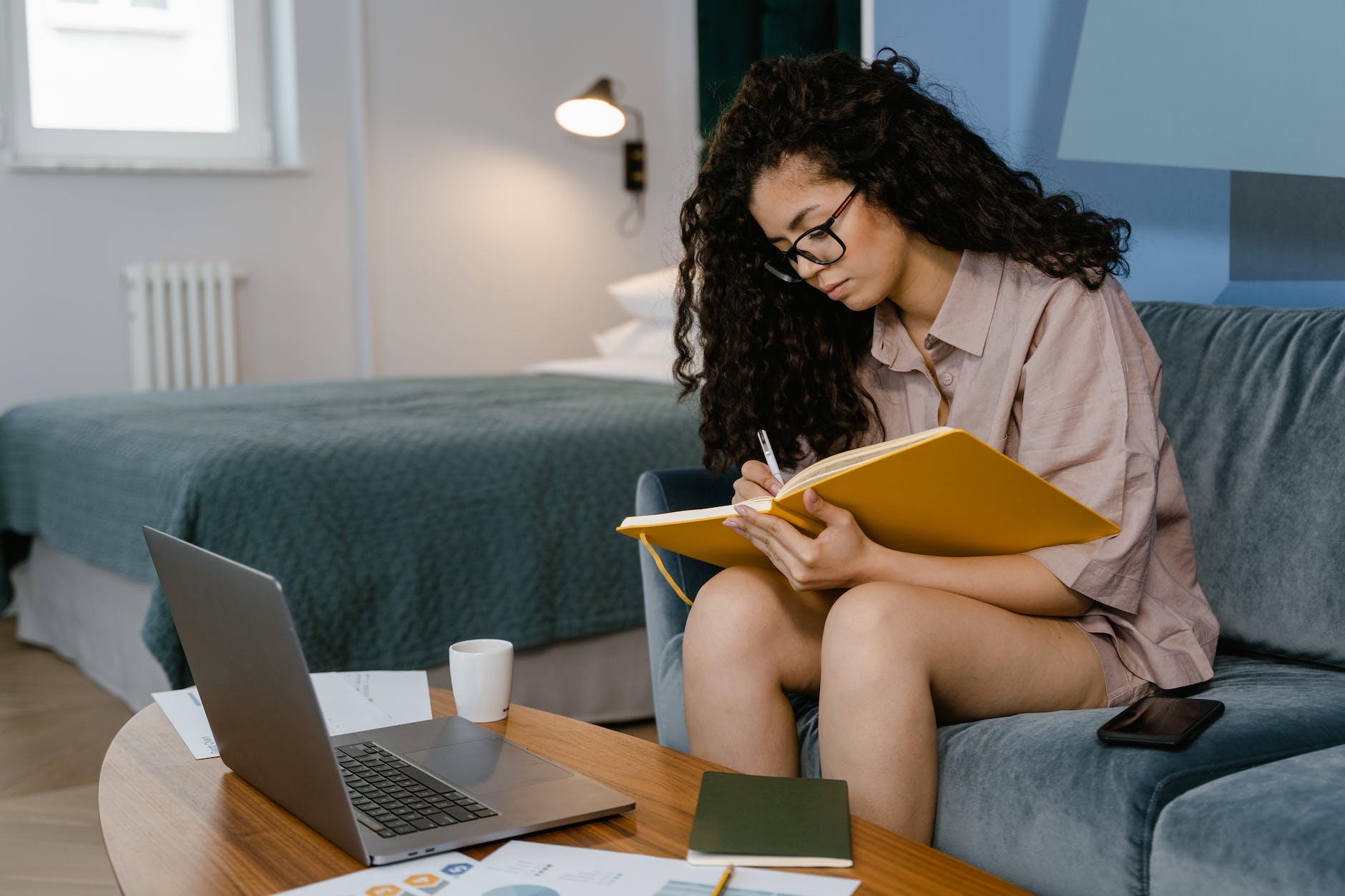Navigating the Data Engineer Roadmap 2023: The Skills and Trends You Need to Know